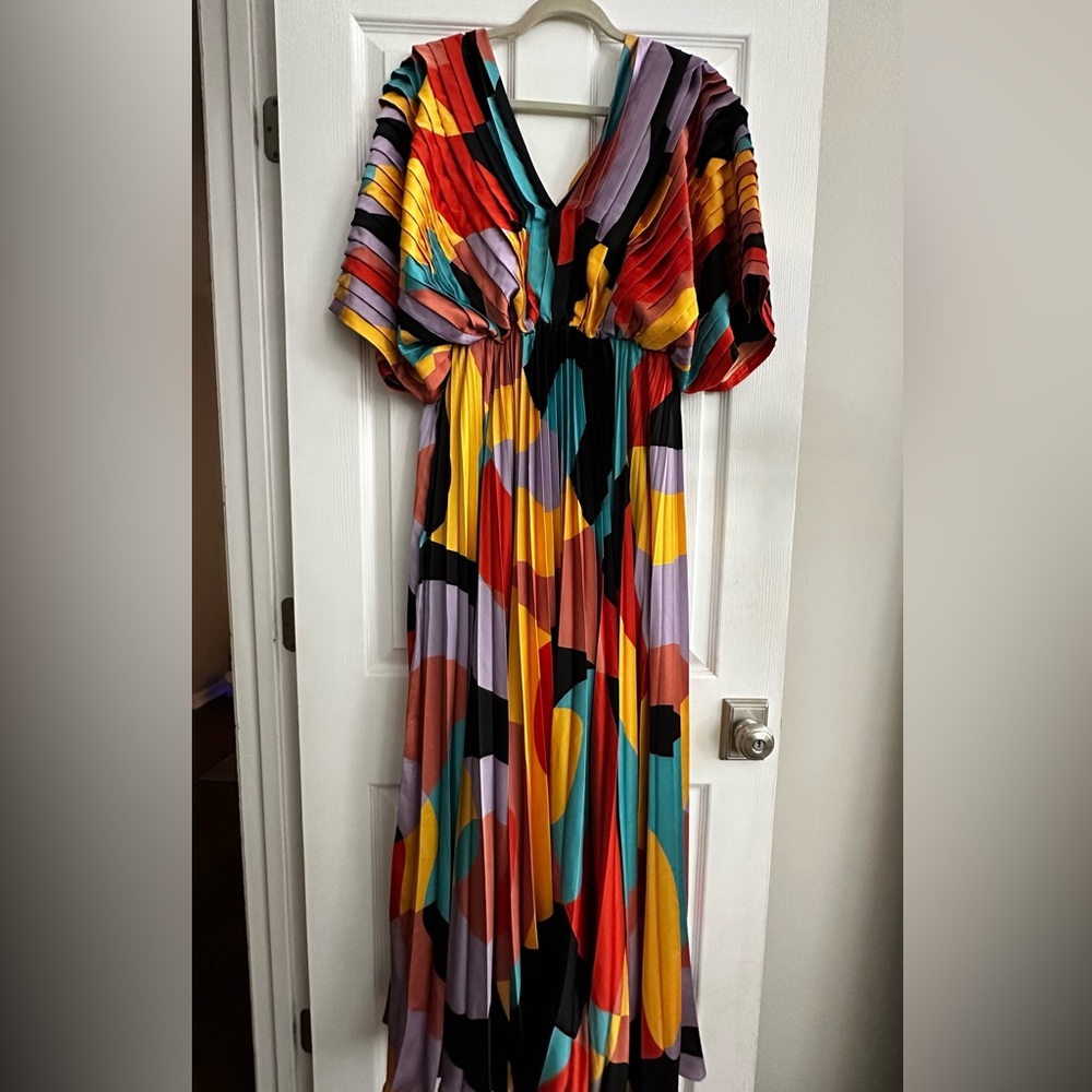 Hutch Maris Dress - Picture 9 of 9